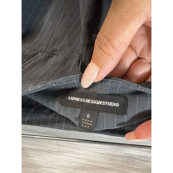 Express Design Studio Pencil Knee Length‎ Skirt Size 8 NWOT - Picture 3 of 7